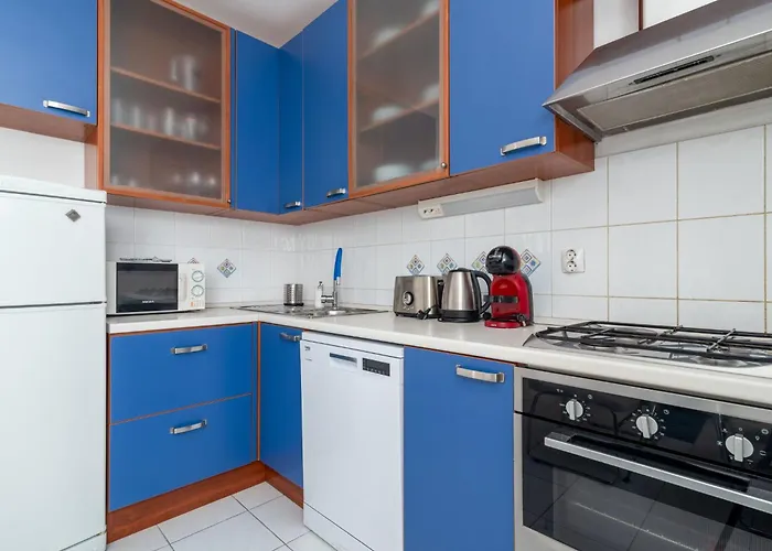 Anita Mit Grossem Balkon Und Meerblick By Interhome Apartamento *