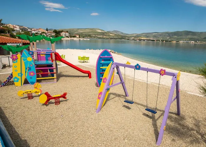 Apartamento Anita Mit Grossem Balkon Und Meerblick By Interhome